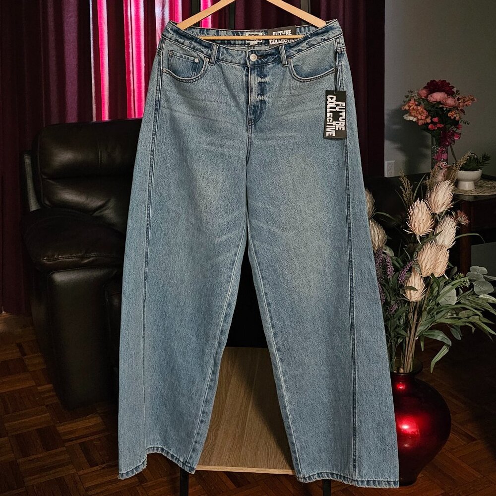 FUTURE COLLECTIVE WIDE LEG !